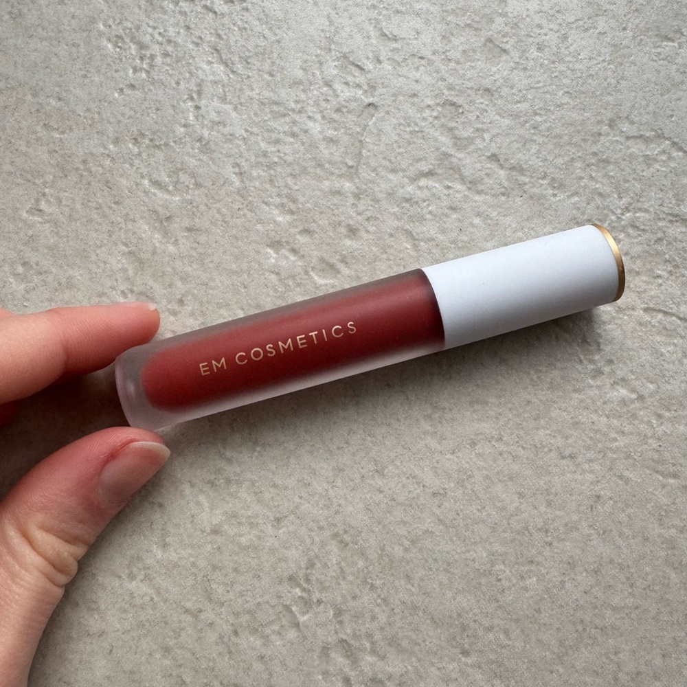 Em Cosmetics True Gloss Red Jasper